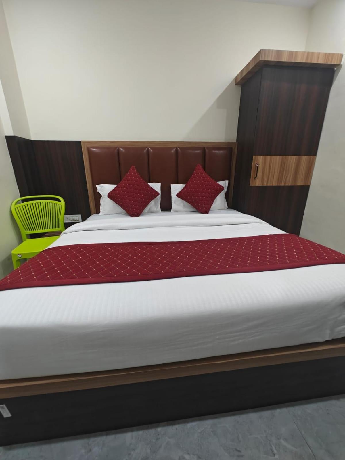 Hotel Laxmivillas